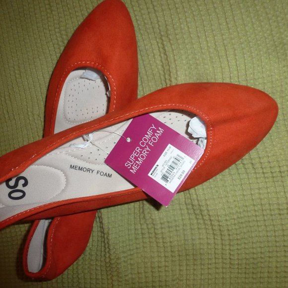 NEW SO Super comfy Memory Foam Hitidekci  Style  Orange Flats - Size: 10M - Picture 2 of 10